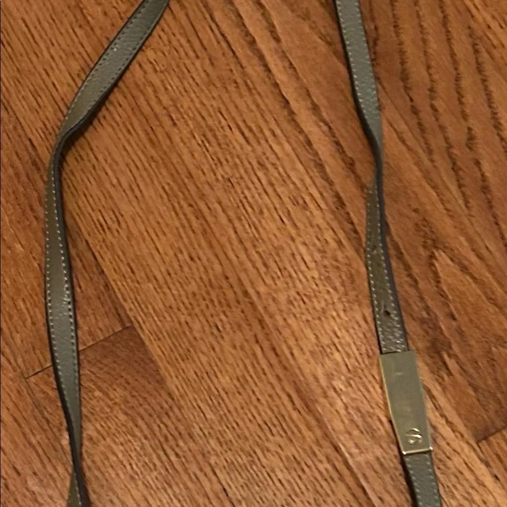 GILI leather wristlet, phone bag. Crossbody - Picture 4 of 11